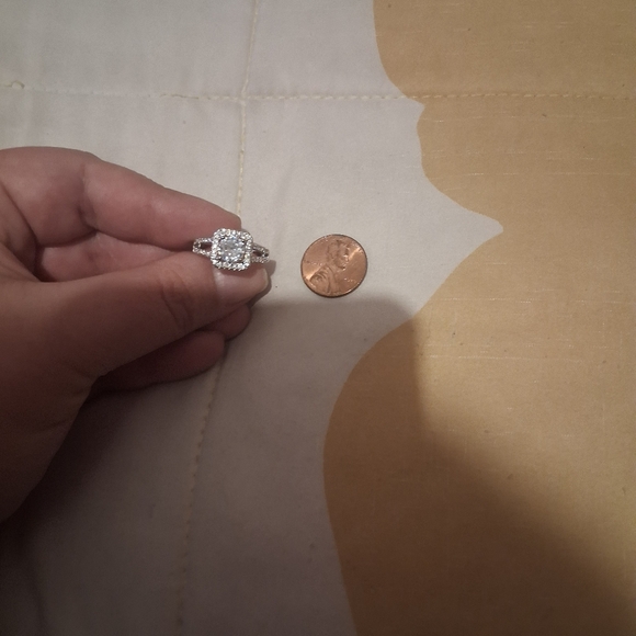 925 Sterling Sliver Amazing crystal square Ring for women adjustable size - Picture 5 of 7